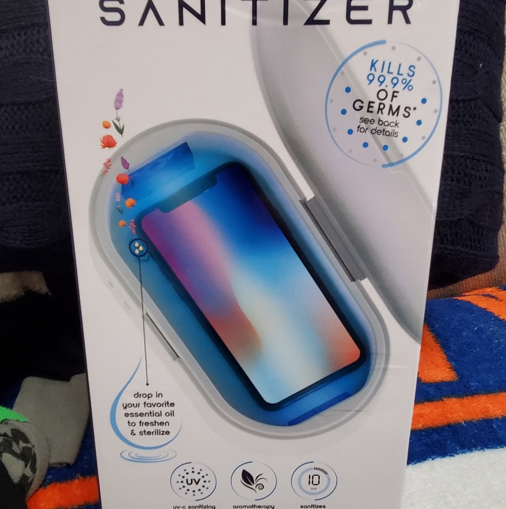 NWT phone & accessory sanitizer